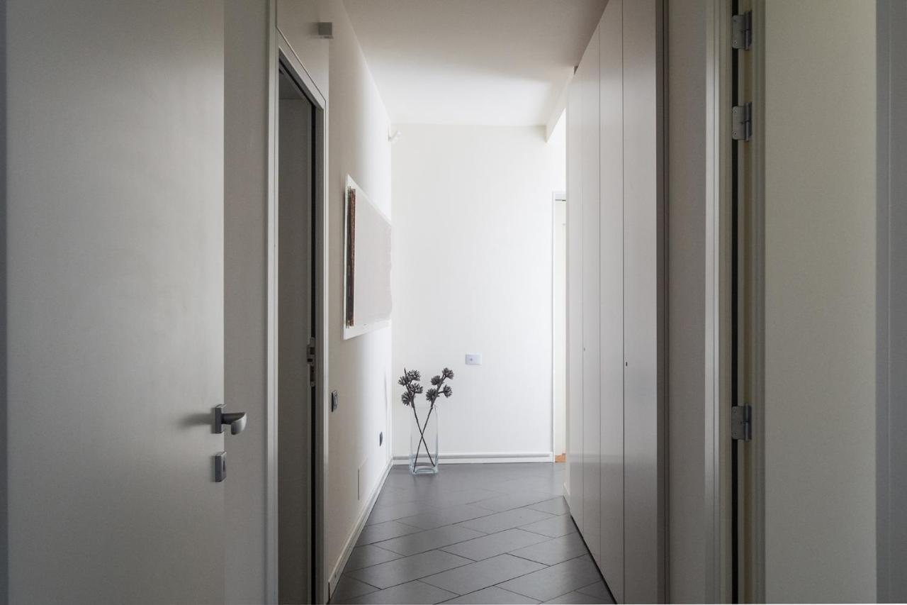 Foyer Rooms & Suites Affittacamere カリアリ エクステリア 写真