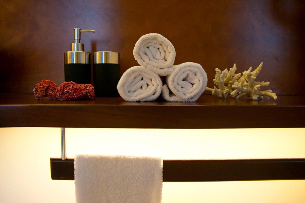Foyer Rooms & Suites Affittacamere カリアリ エクステリア 写真