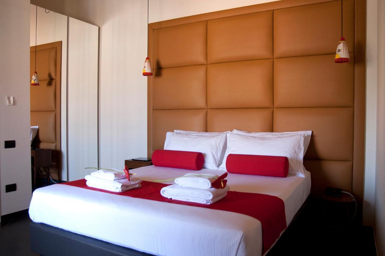 Foyer Rooms & Suites Affittacamere カリアリ エクステリア 写真